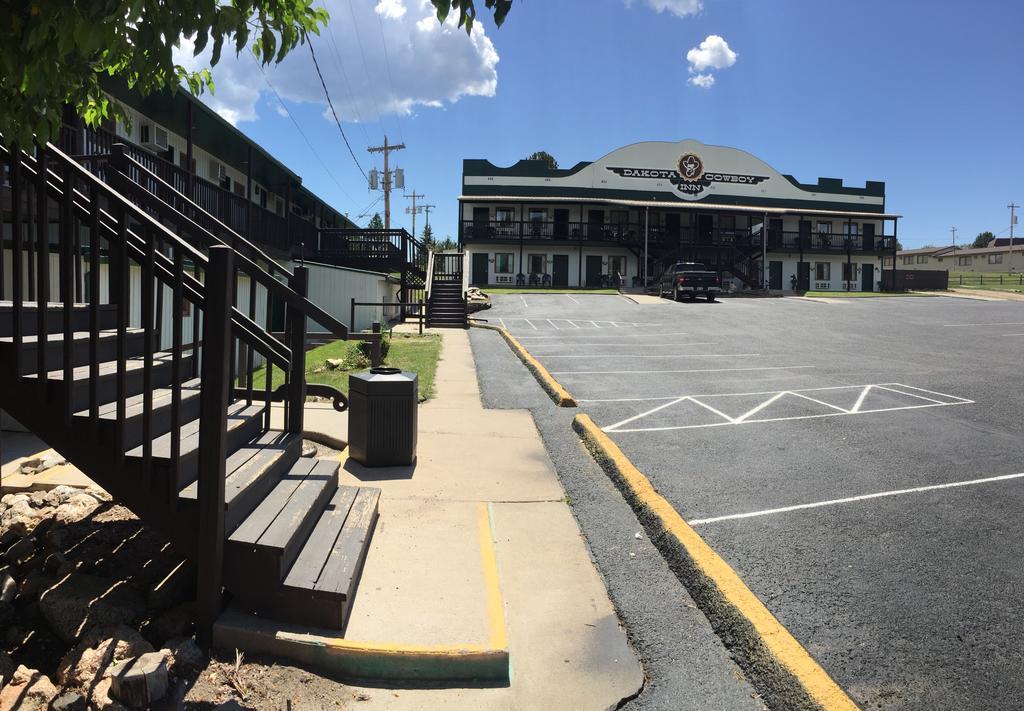 Dakota Cowboy Inn Custer Exterior photo